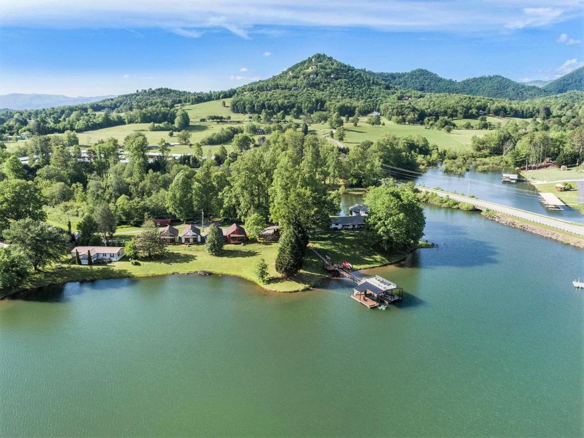 Tranquille Resort Hiawassee Buitenkant foto